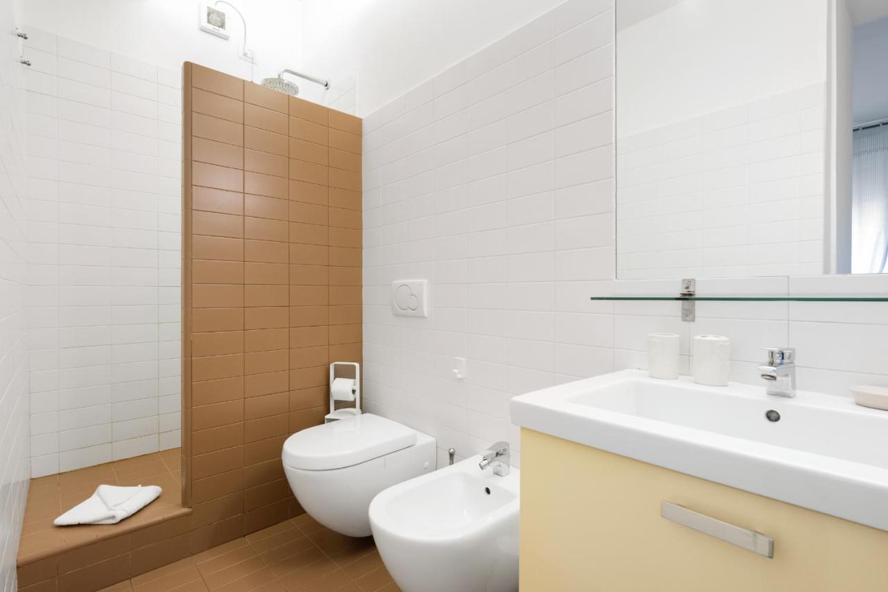 Flats4Rent Delia Apartment Верона Екстериор снимка