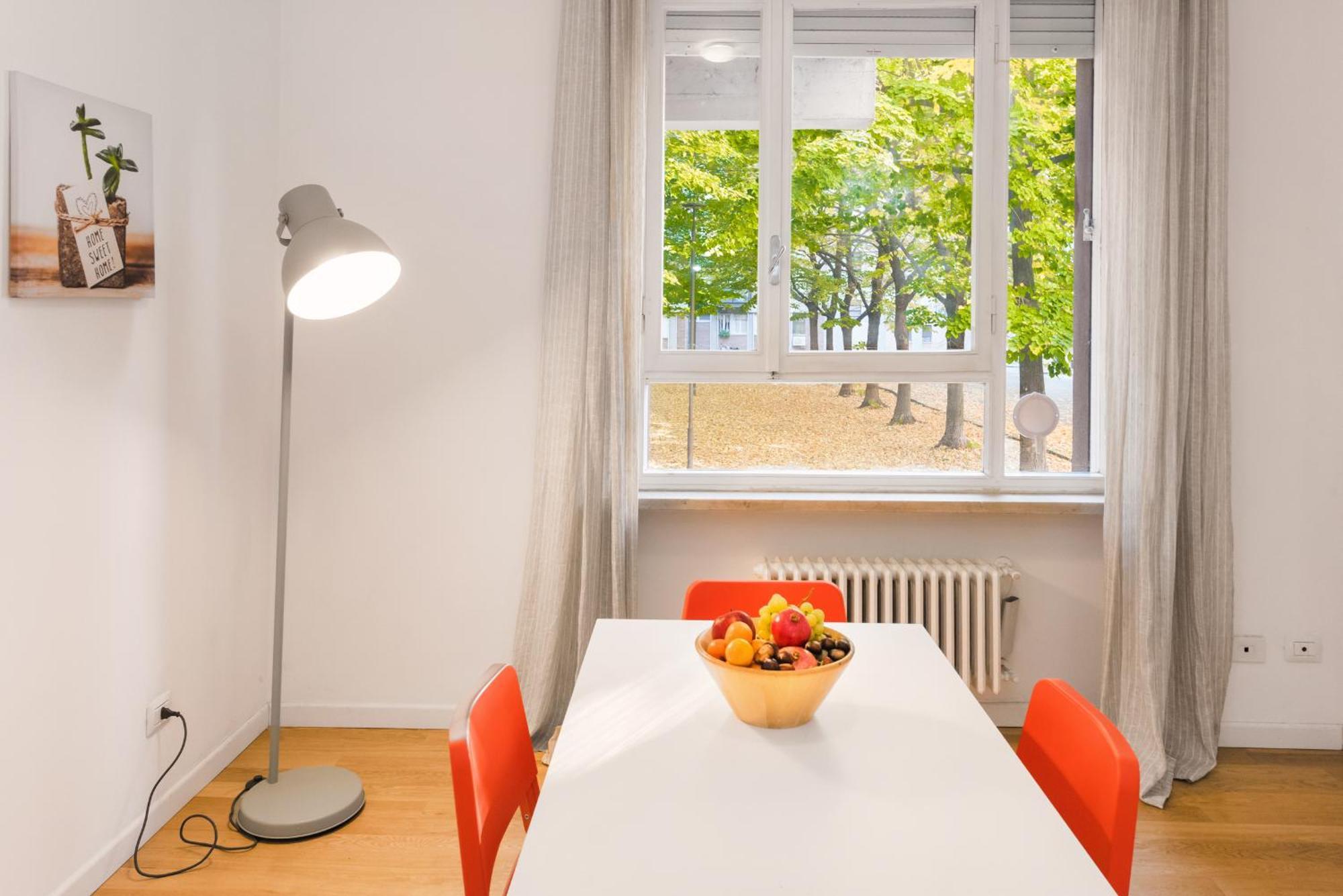 Flats4Rent Delia Apartment Верона Екстериор снимка